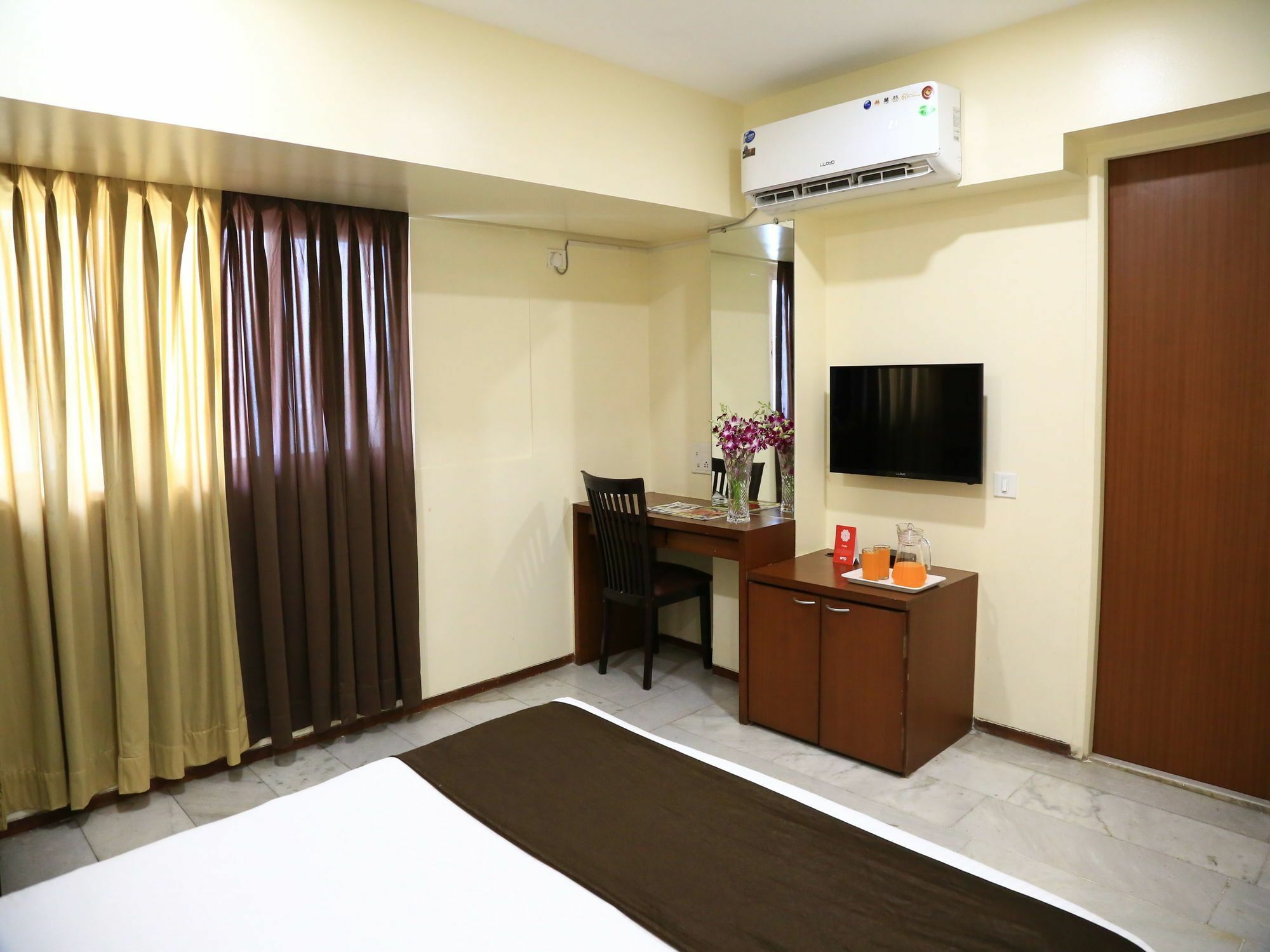 Oyo 13771 Executive Residency 호텔 푸네 외부 사진
